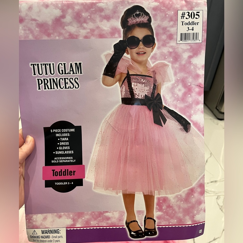 Toddler girl halloween costume. Size 3-4T Tutu glam girl. Brand new, never worn.